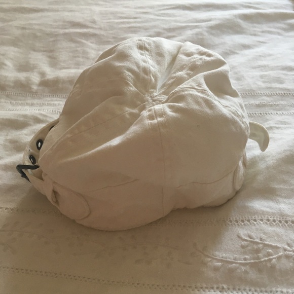 Kids Gap off white Y2K buckle hat - Picture 3 of 5